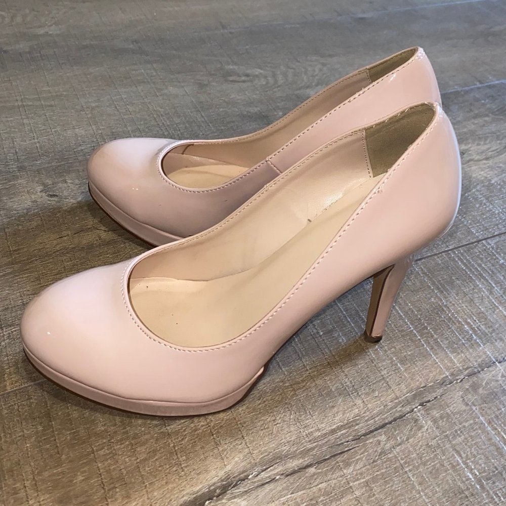 Pink Heels - Picture 2 of 2